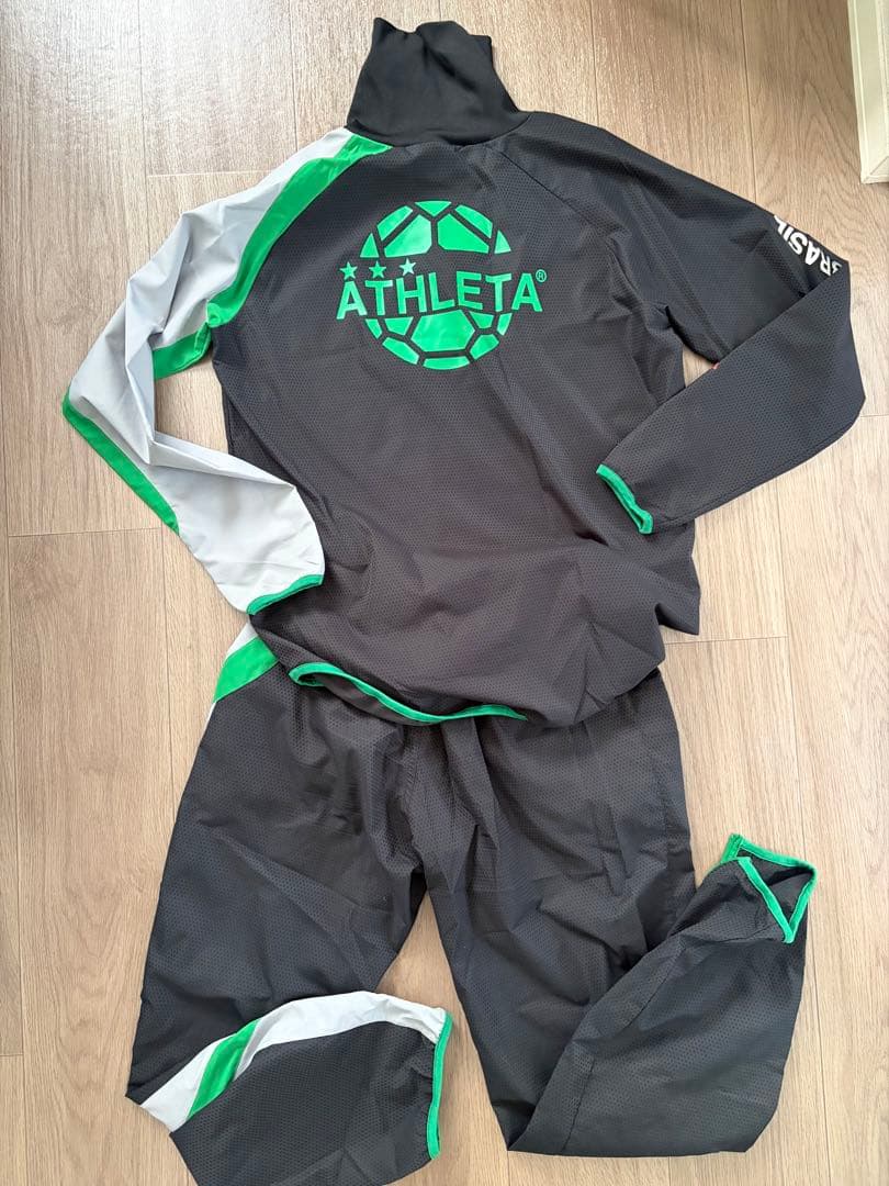 美品 ATHLETA ピステ上下