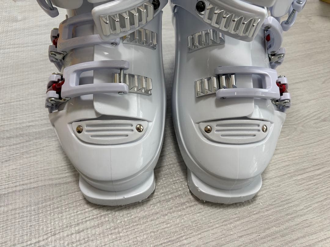 HELD RHEA　24-24.5 女性用スキーブーツ ホワイト/ピンク