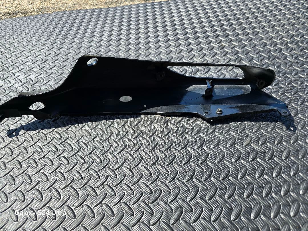 ZX-14R テールカウル左右