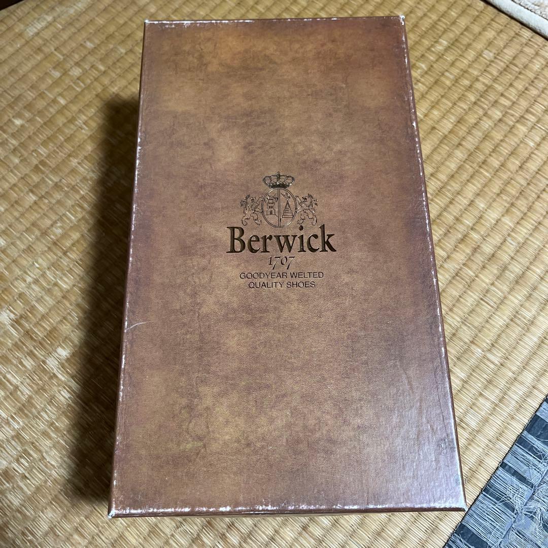 Berwick ローファー その他付属品付き