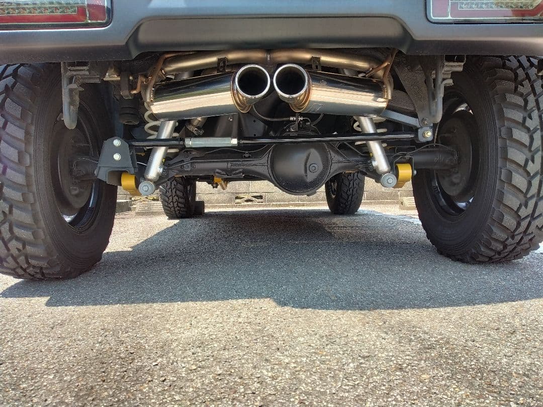 ジムニーJB64用センターW出しマフラー 5次元製 車検対応 未使用品