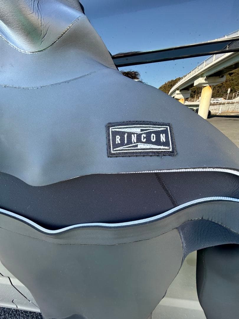 リンコンウェットスーツ　THE SUNS　セミドライ　市東重明