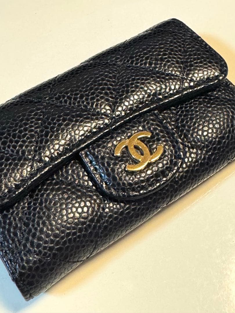♦︎極美品♦︎CHANELマトラッセキャビアスキンキーケース ブラック ゴールド金具