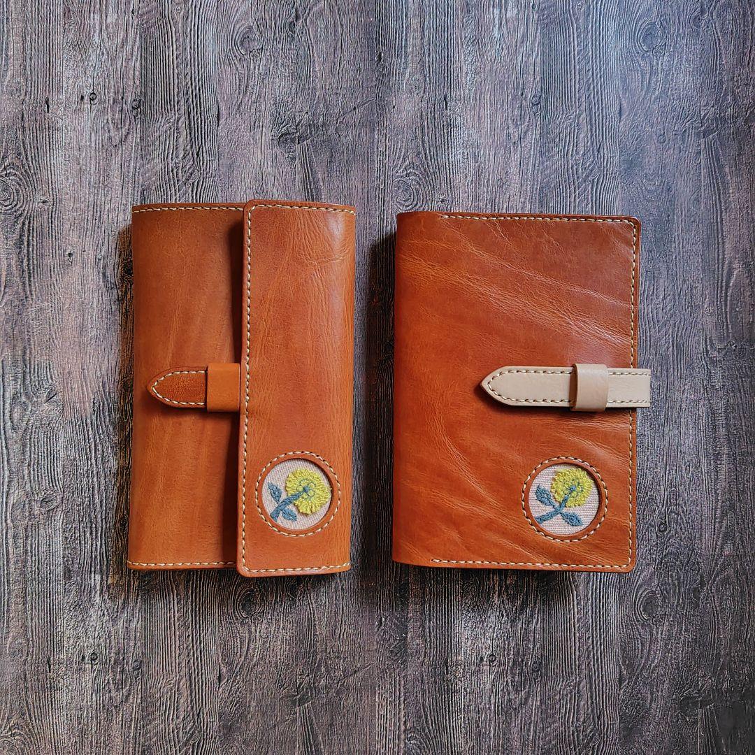 ハンドメイド 本革 お薬手帳カバー 母子手帳カバー 通帳ポーチ ミナペルホネン