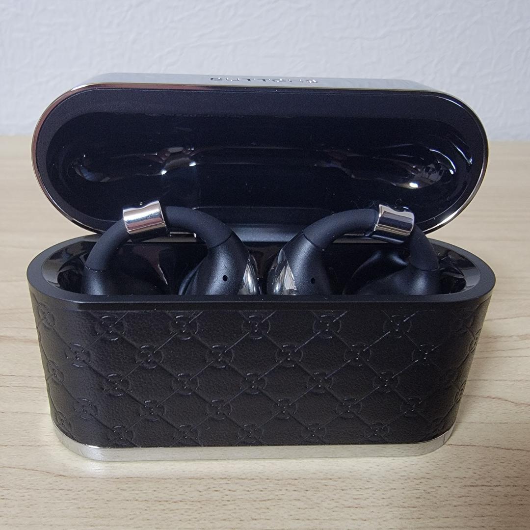 【ほぼ新品】BUTTONS CLIP（AI搭載 クリップ型ワイヤレスイヤホン）