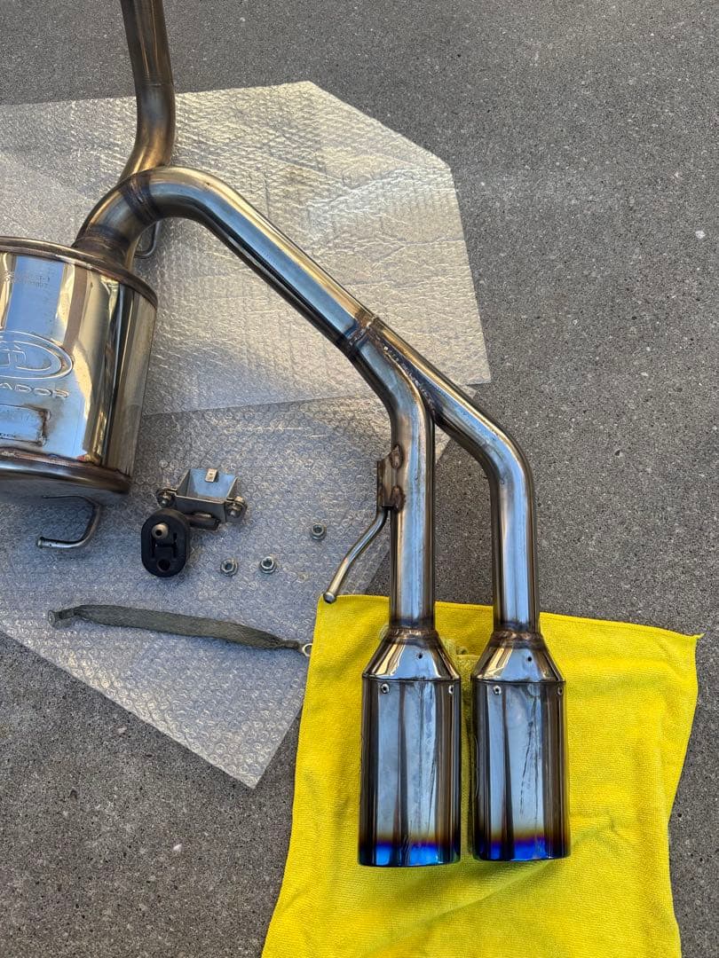 アクア ‼️ G's用 ガナドール センターマフラー 車検対応