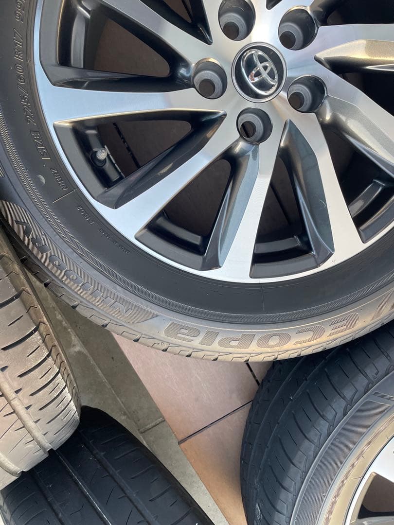 30系ヴェルファイア　アルファード　純正 17インチホイールタイヤセット4本