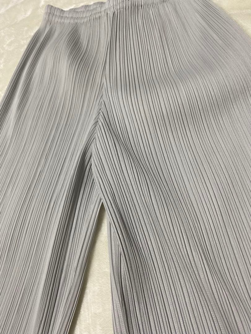 R*★様 【プリーツプリーズ】 ライトグレー サイズ1 Ｓ パンツ イッセイミヤ