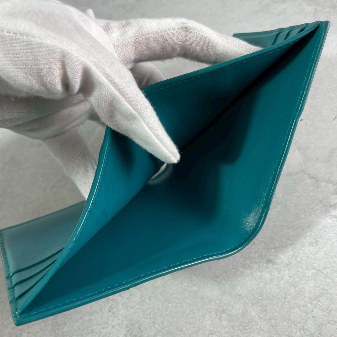 美品✨BOTTEGAVENETA マキシイントレチャート カセット 二つ折り財布