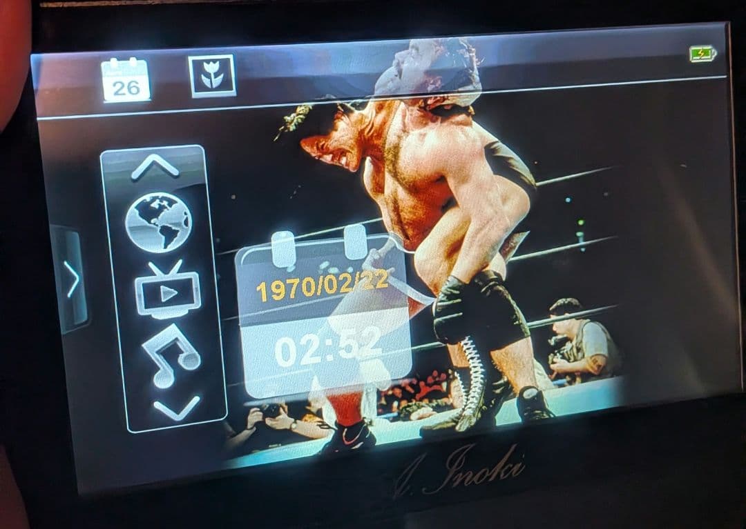 希少　アントニオ猪木闘魂ナビ タブレット型 シガーソケット充電器付き