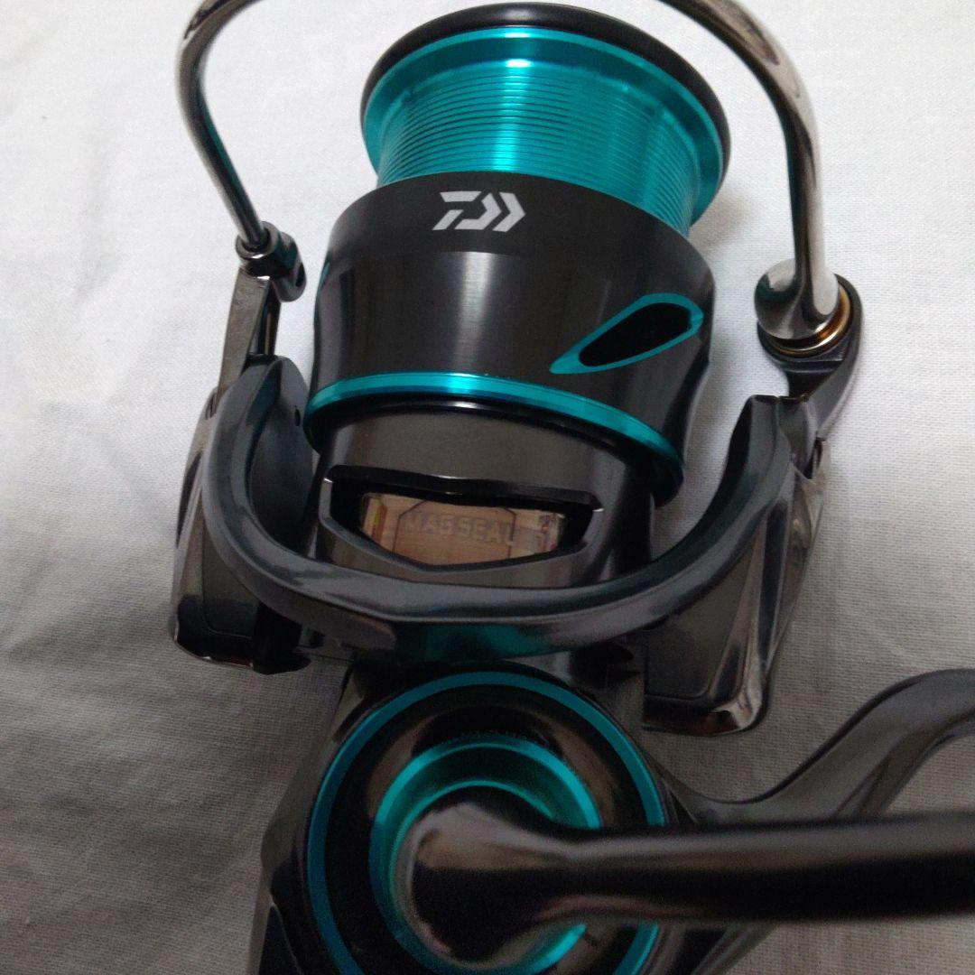 ダイワ　21エメラルダス　エアFC LT 2500 S【新品未使用品】