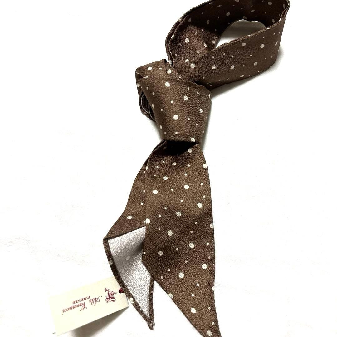 新品　アットヴァンヌッチ　ネクタイ　シャルパアスコット　スカーフ　タグ付
