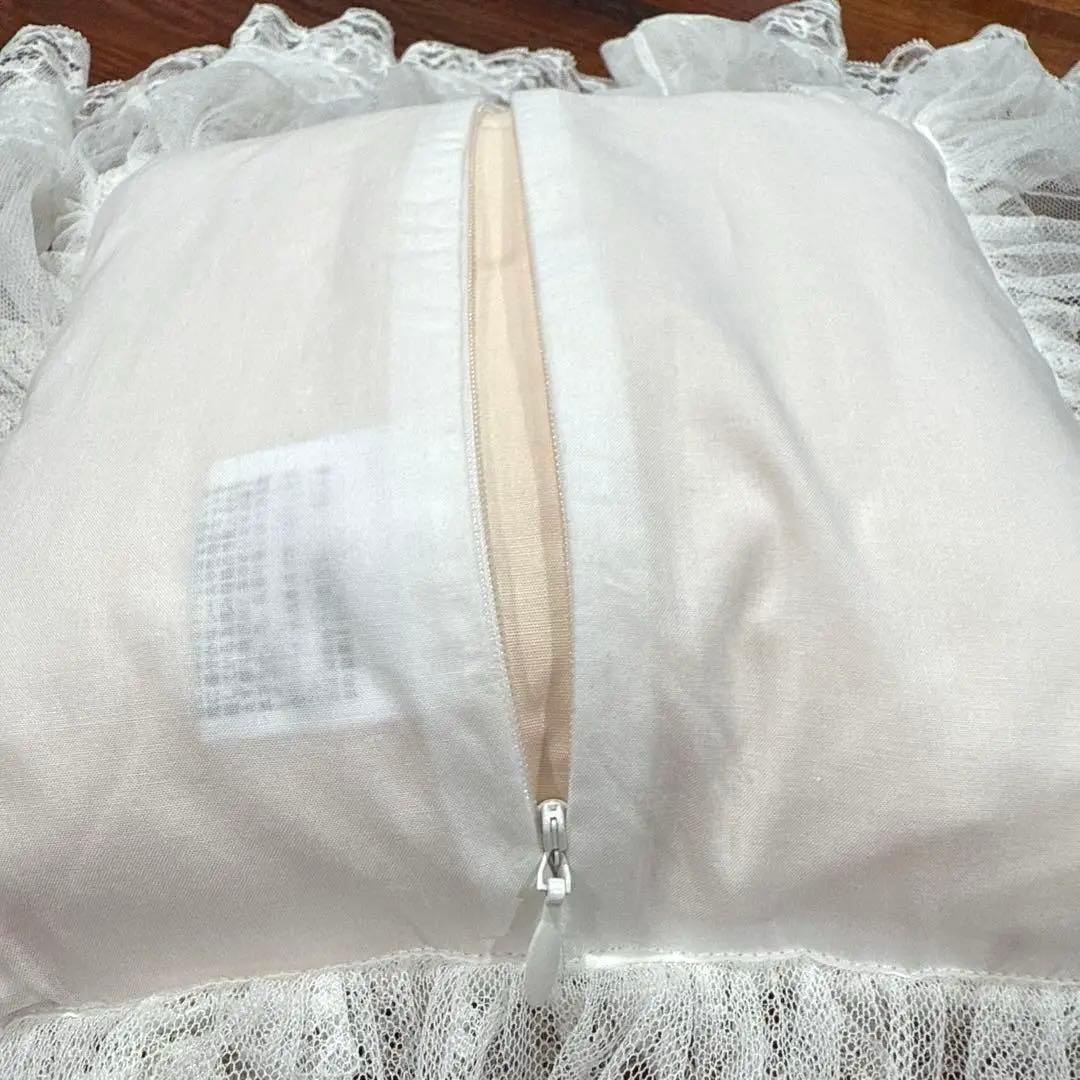 さえら　ヒスクローネ　レース　ミニクッション　ピンク　ローズ