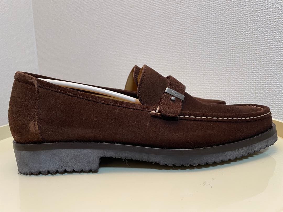 フェラガモ 未使用 モカシン スリッポン レザーシューズ 7ハーフ