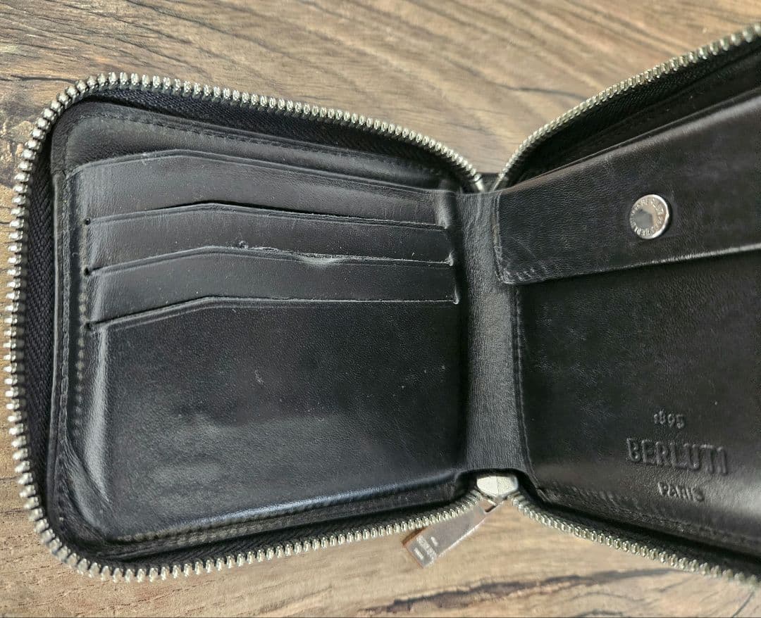 Berluti ベルルッティ二つ折り財布 ラウンドファスナー レザー
