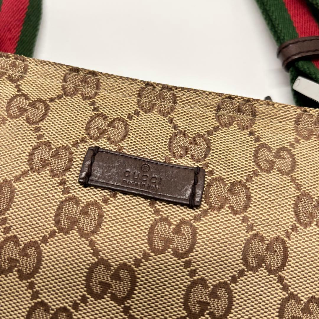 美品 ✨ グッチ シェリーライン ショルダーバッグ サコッシュ GG