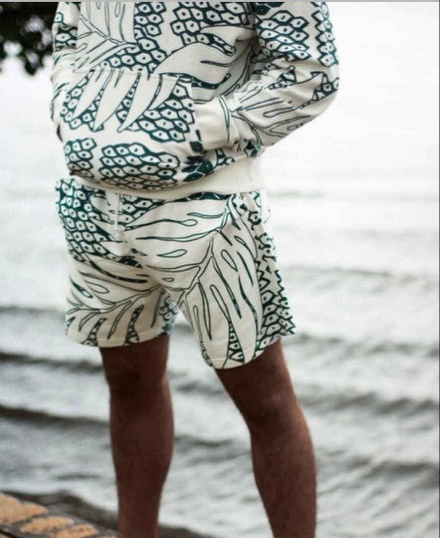 Kealopiko ケアロピコ　'Ulu柄スエットショートパンツ