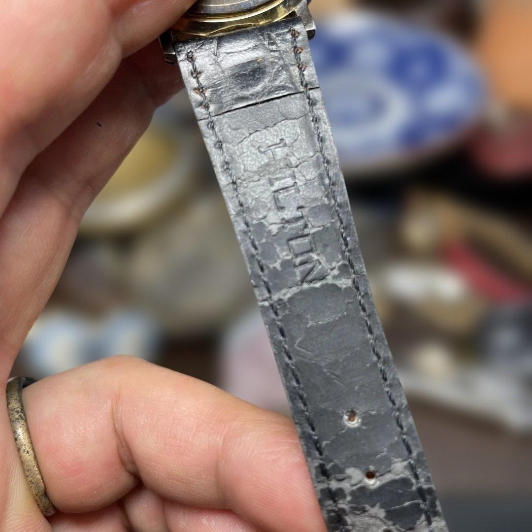 Klaeuseクロイゼ メープルリーフ 1/10オンス クォーツ 腕時計