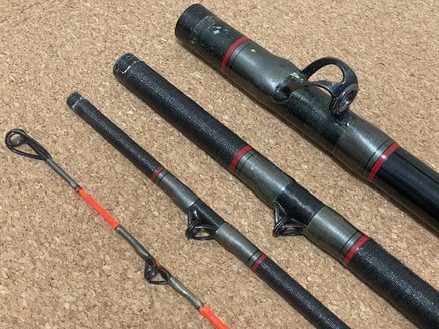 【中古品】 ダイワ カーボウィスカー 小笠原11 80号 504 クエ竿