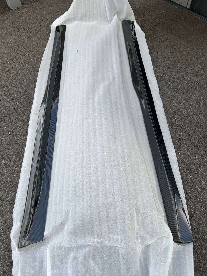  M4 サイドスステップ　カーボン