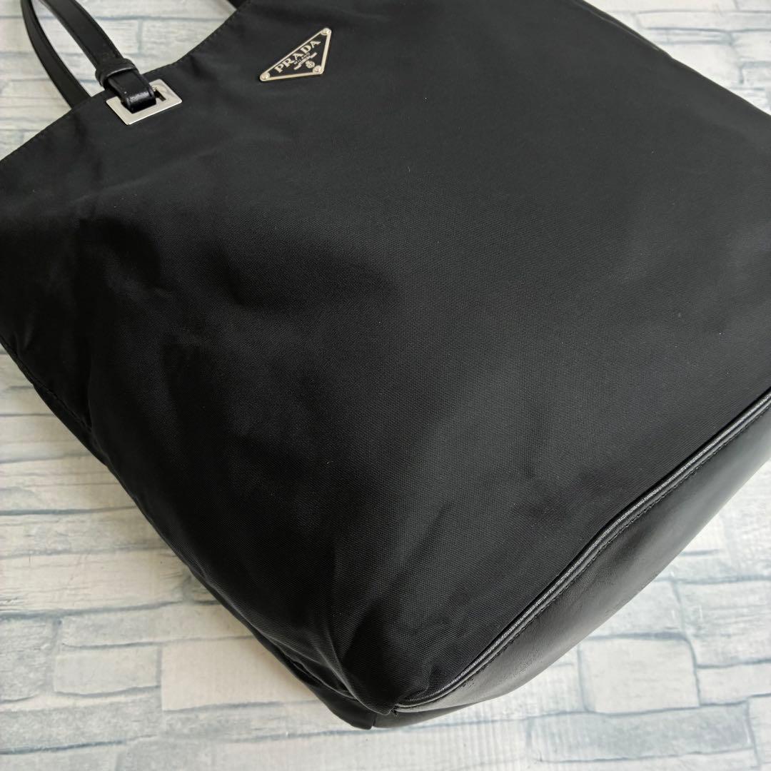 極美品　150 PRADA プラダ　ハンドバッグ　トートバッグ　ブラック　pl8