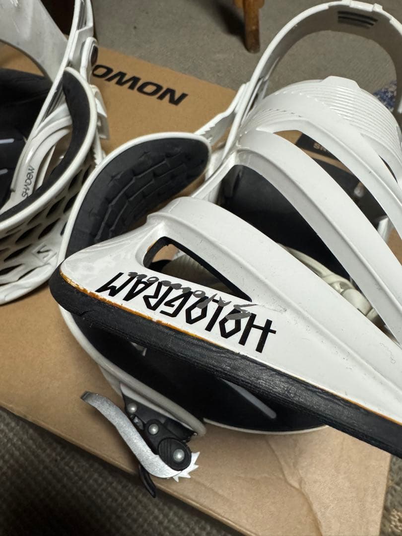 SALOMON HOLOGRAM / サロモン ホログラム ShadowFit