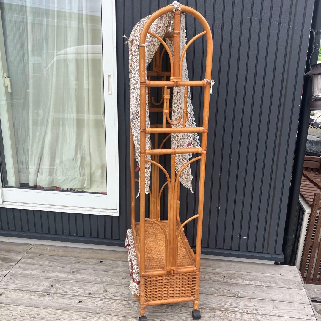 昭和レトロ アーチ型 ラタンハンガーラック 籐家具 花柄カバー付き 古家具