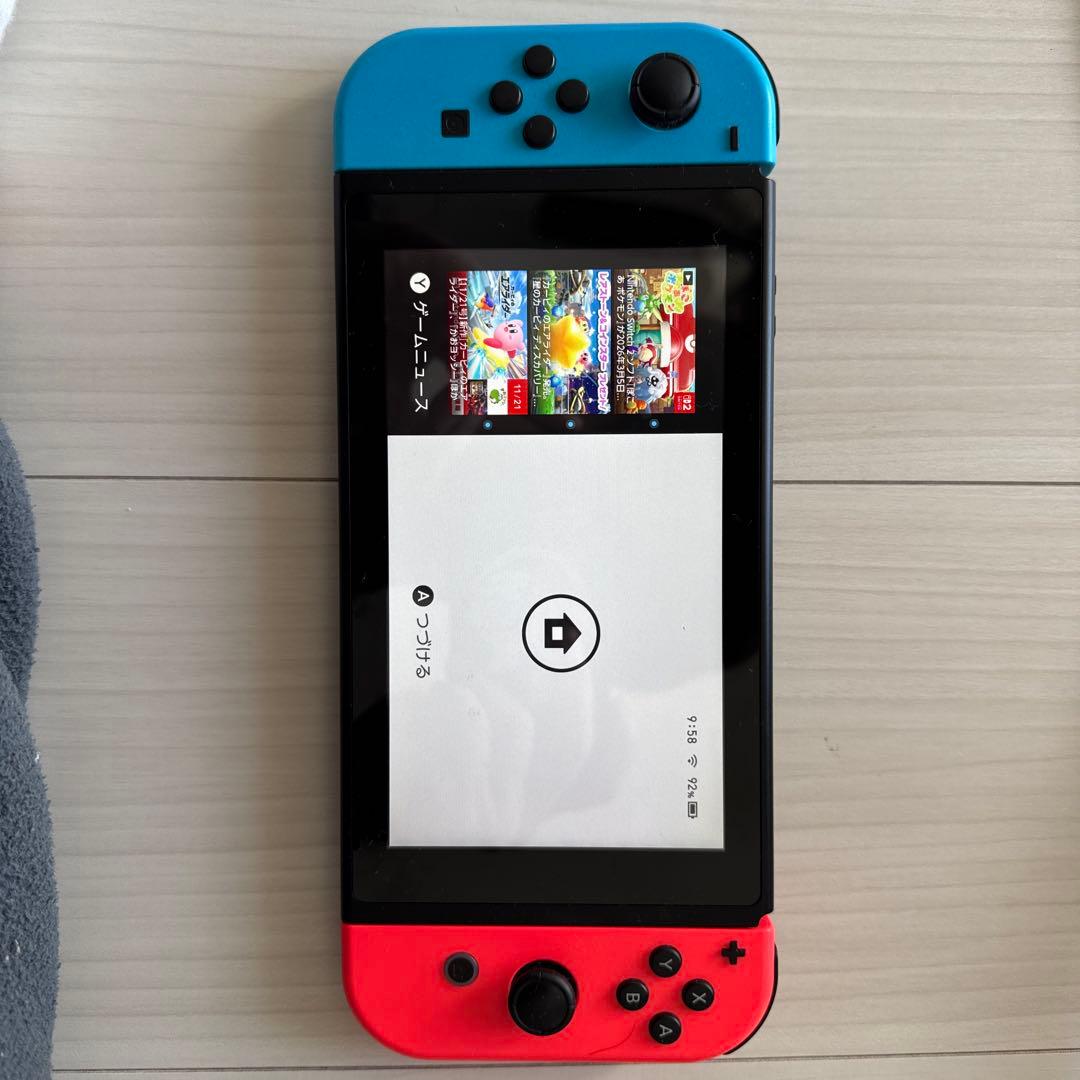 【256GBSDカード付】スイッチ本体＋Joy-Con2個＋コントローラー1個