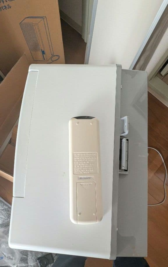 窓用エアコン 2021年製 ハイアール JA-16V 延長窓枠付属