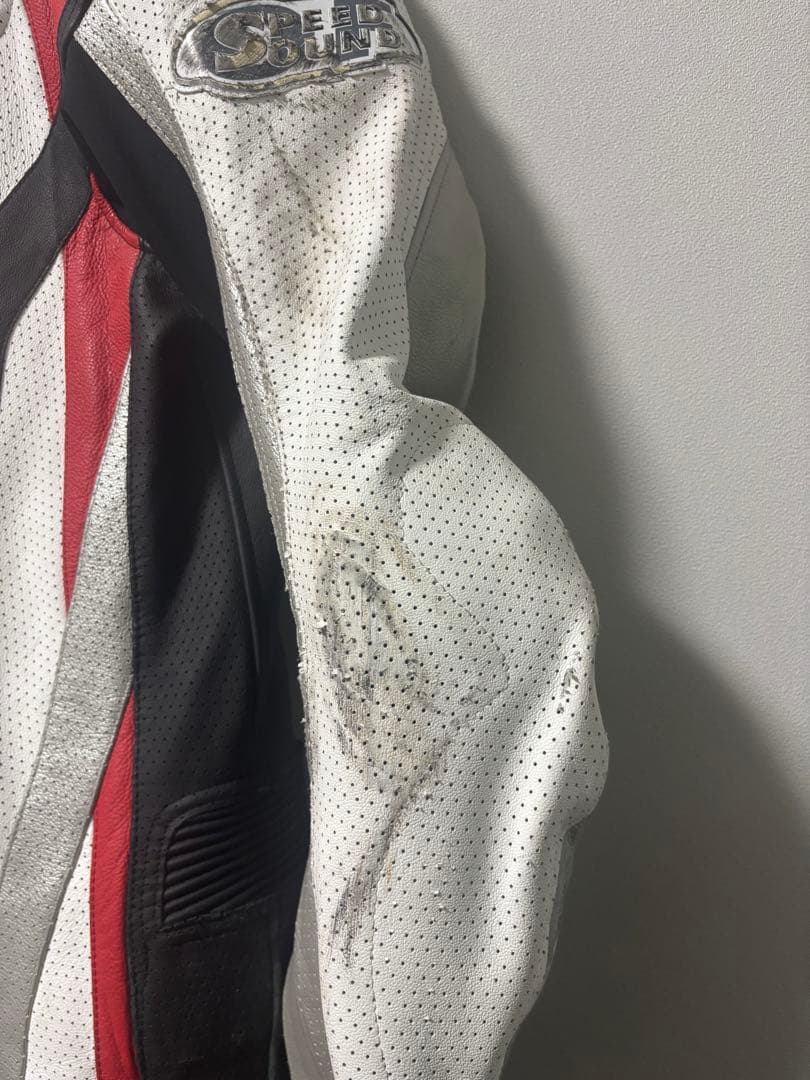 SPEED OF SOUND レーシングスーツ