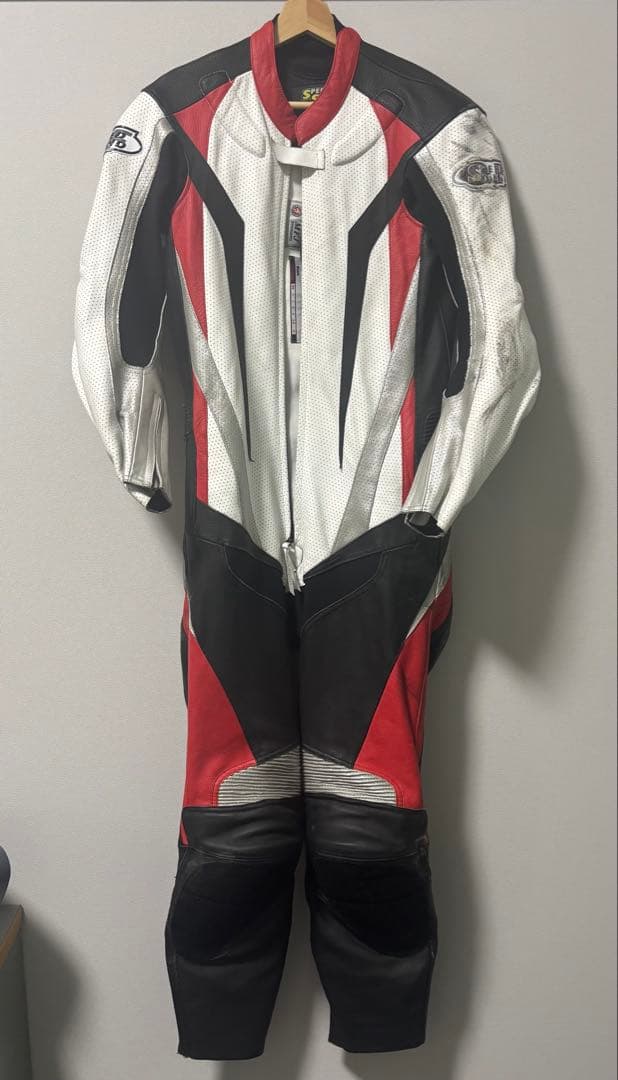 SPEED OF SOUND レーシングスーツ