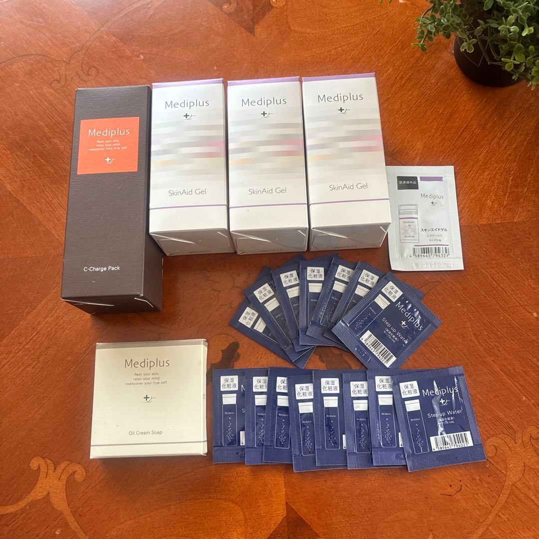 Mediplus スキンエイドゲル&ソープ&泡パック+パウチ合計21点
