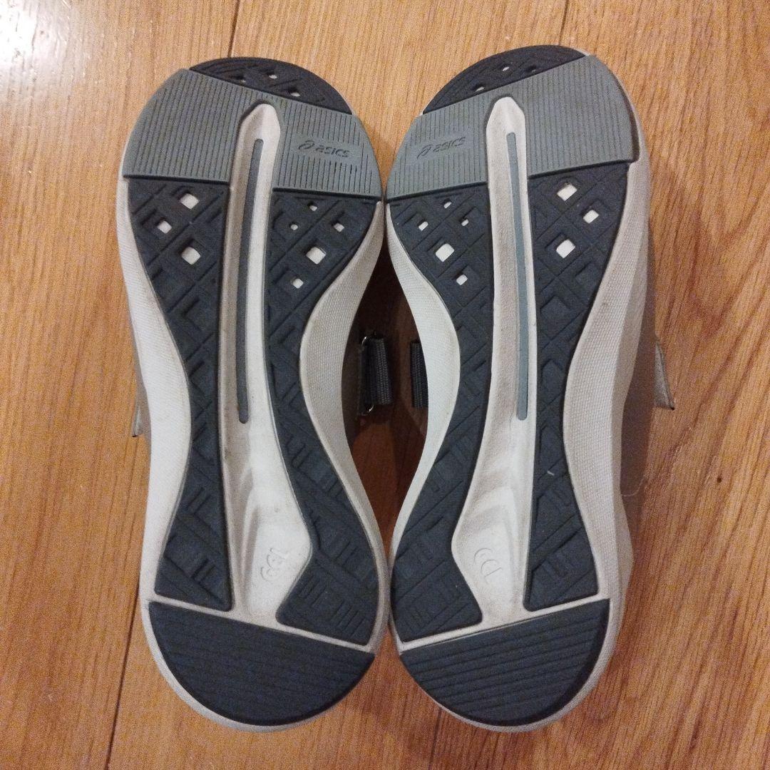 アシックス ペダラ ベージュ スニーカー ベルクロ