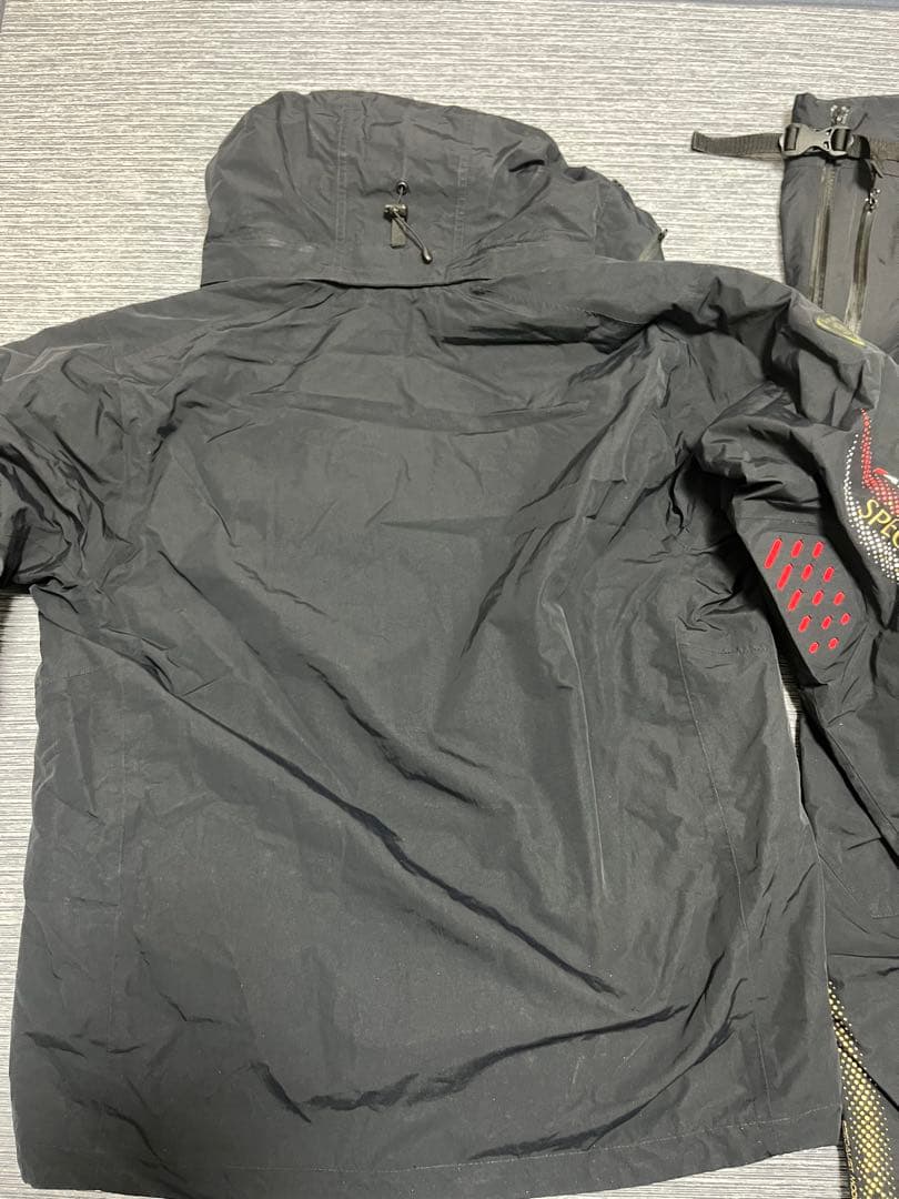 サンライン ディアプレックス ウォームアップスーツ 新品未使用☆早い者勝ち☆激安