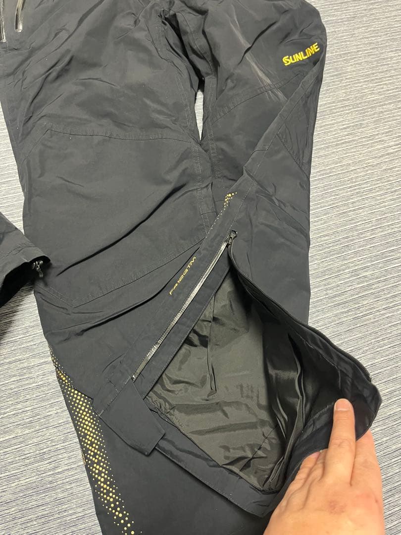 サンライン ディアプレックス ウォームアップスーツ 新品未使用☆早い者勝ち☆激安