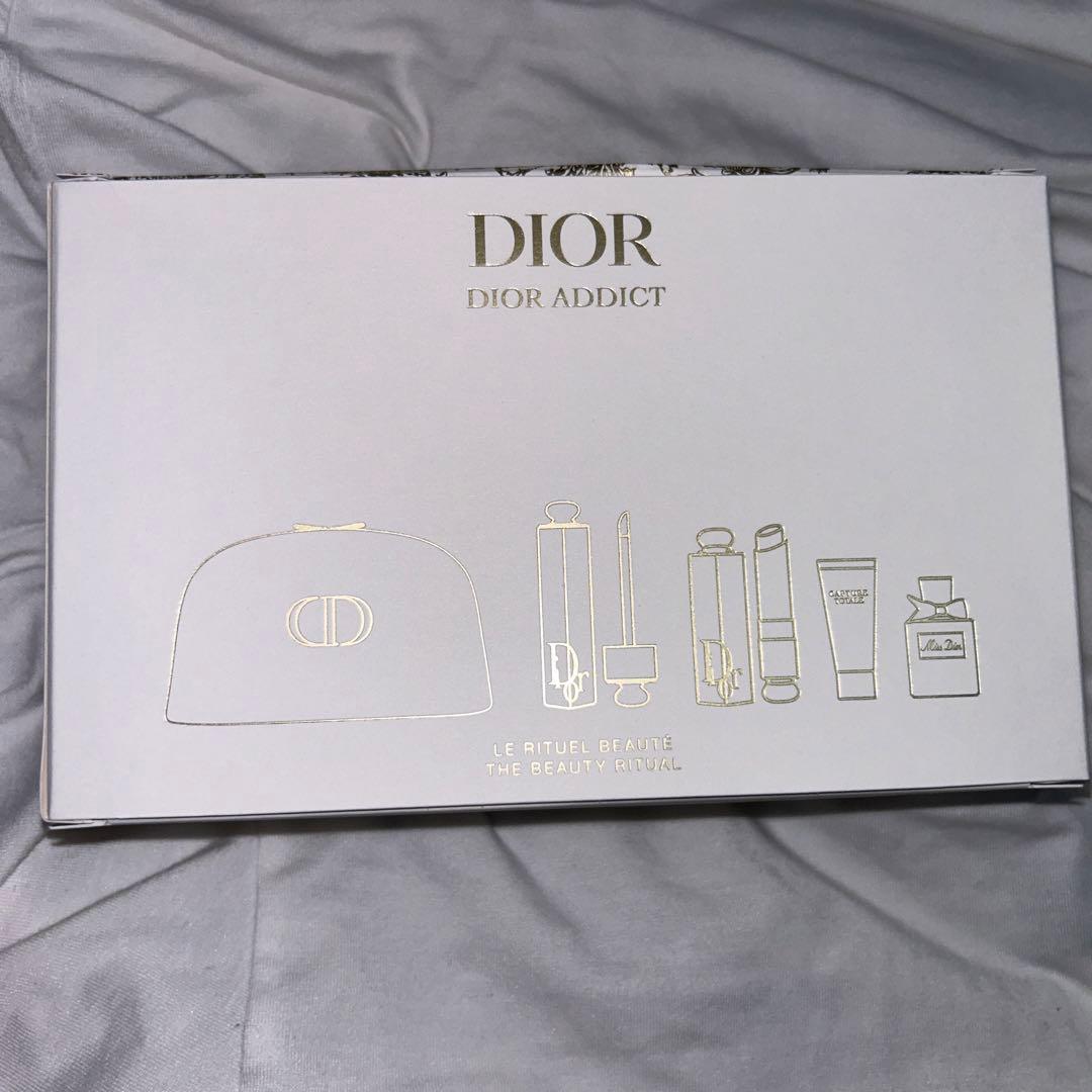 Dior ノベルティ ネイビー ベロア ポーチ 2023 クリスマスコフレ