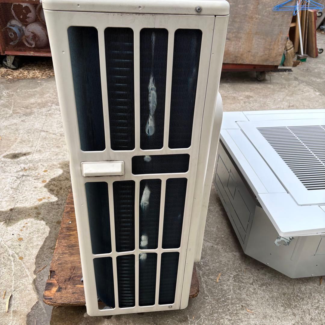 2021年製　東芝製　天カセエアコン　パッケージエアコン　4方向　　4馬力