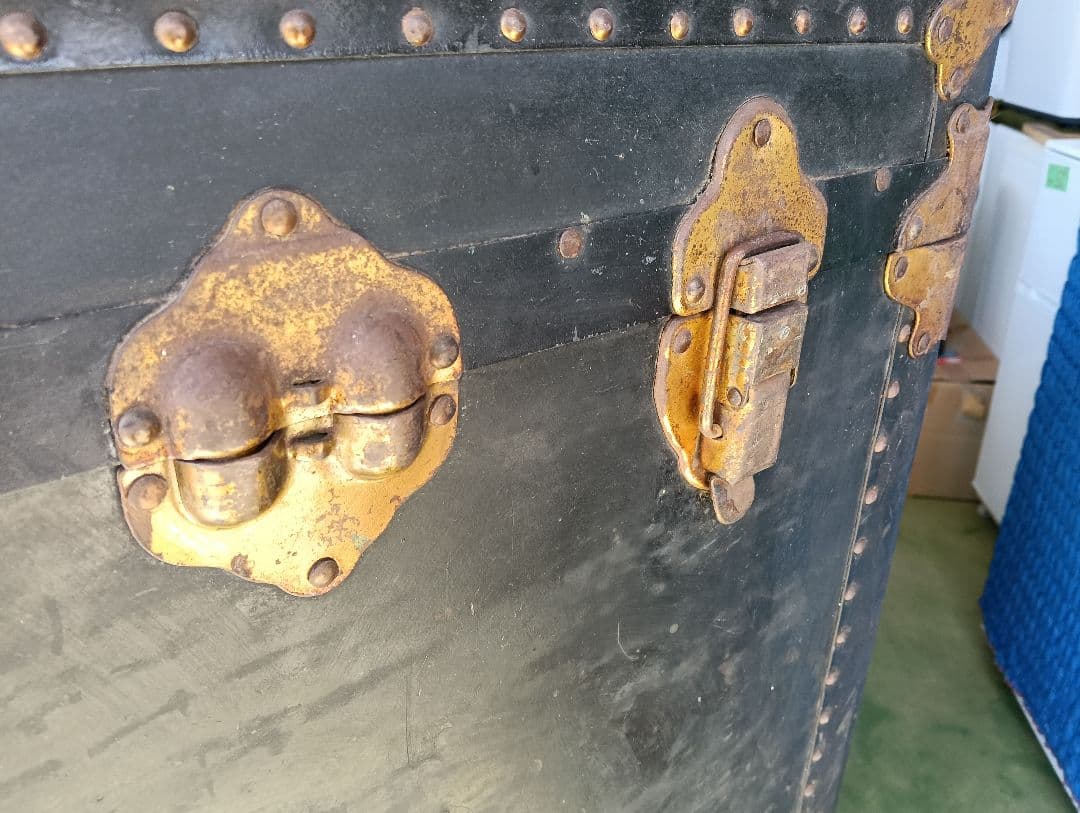 【訳あり】衣装ケース　インテリア　ビンテージトランク