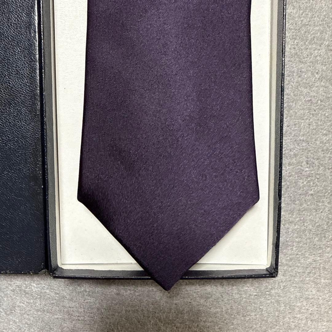 ディオール　ネクタイ　濃紫　無地　シルクジャガード