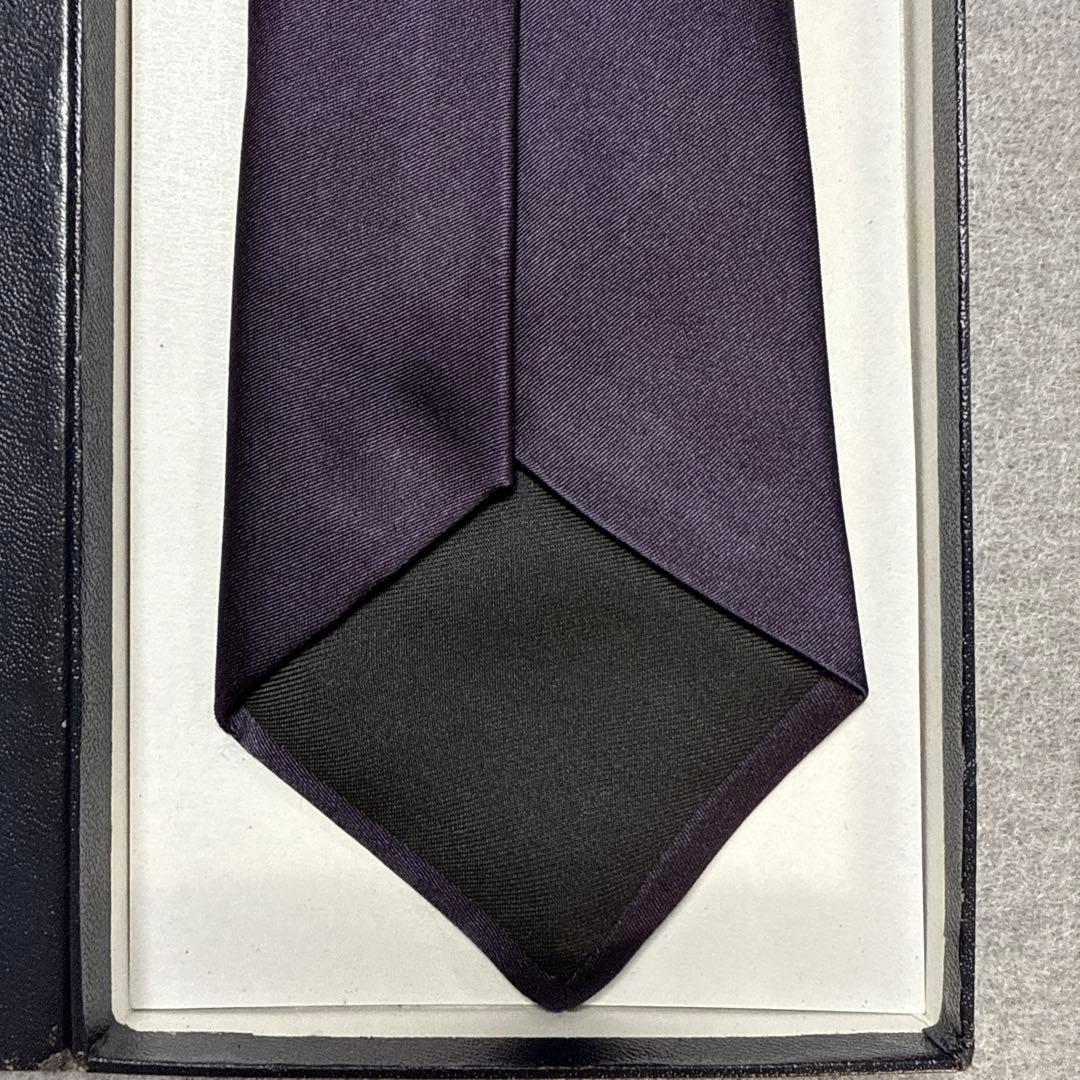 ディオール　ネクタイ　濃紫　無地　シルクジャガード
