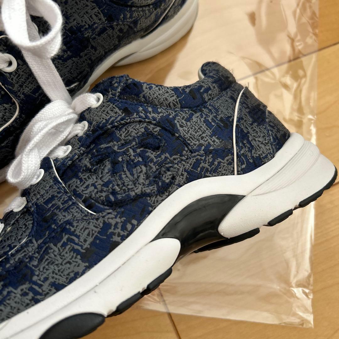 CHANEL ネイビー スニーカー　35