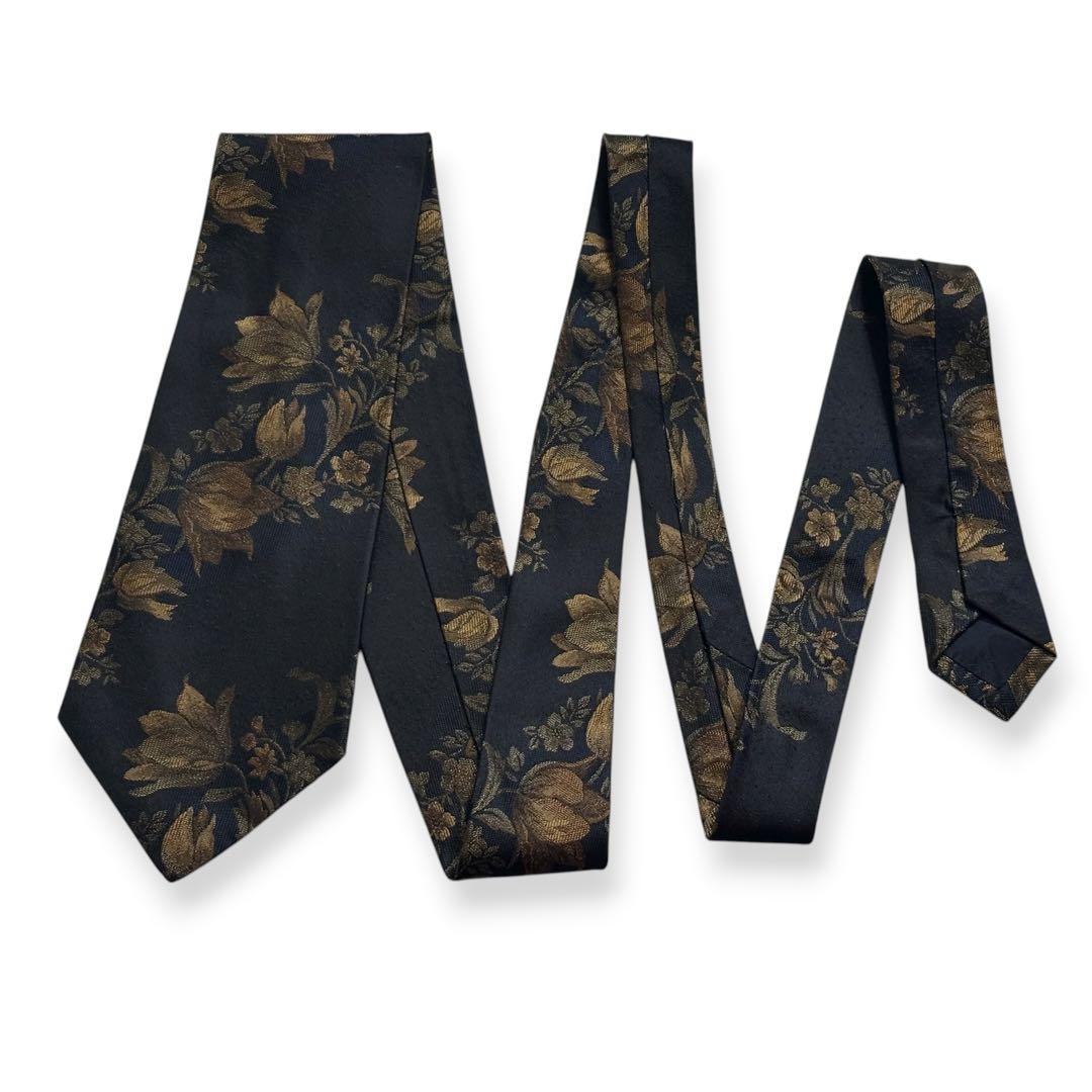 良品✨LOEWE ネクタイ　ロエベ ジャガード　ブラック　古着　おしゃれ