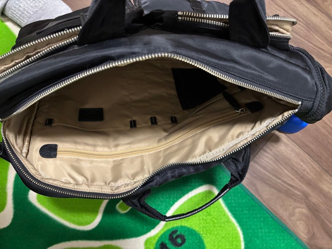 ラナイトランジット　リュック