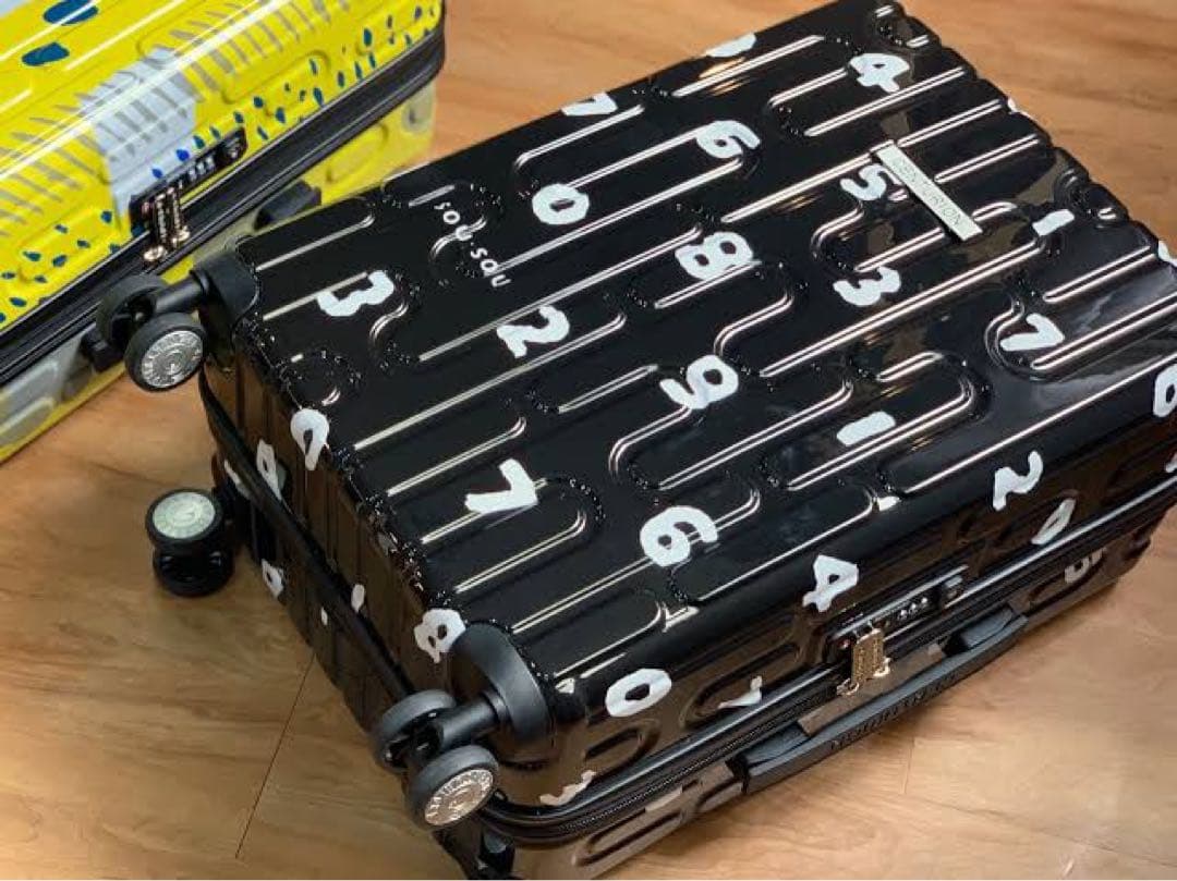 【新品未使用】SOUSOU キャリーケース　スーツケース CENTURION