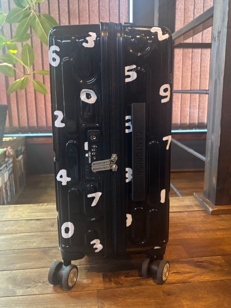 【新品未使用】SOUSOU キャリーケース　スーツケース CENTURION