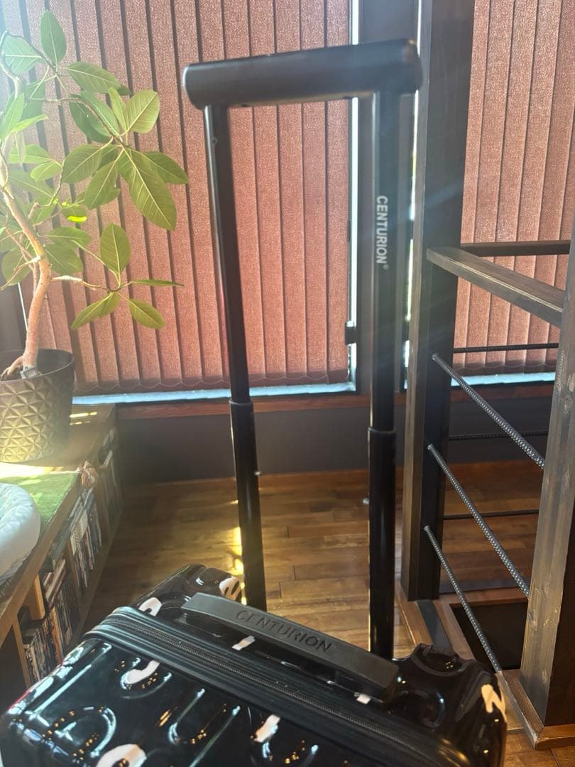 【新品未使用】SOUSOU キャリーケース　スーツケース CENTURION