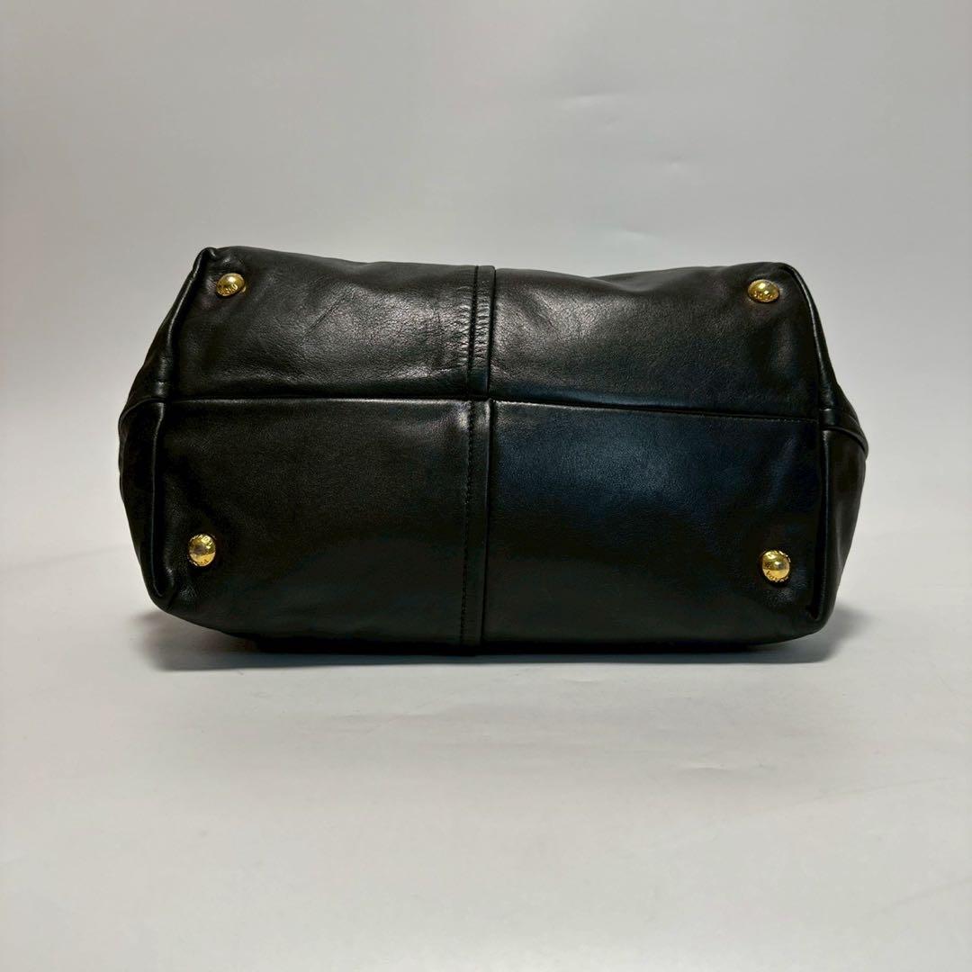 o44【極美品】プラダ　ロゴ金具　レザー　ブラック　2way ショルダーバッグ.