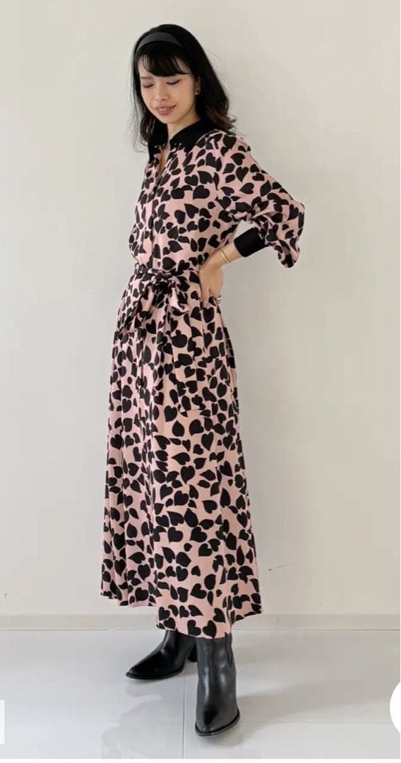 ハートクレリックドレス