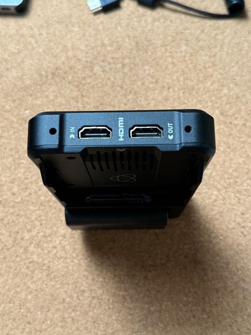 Atmos Ninja V モニター