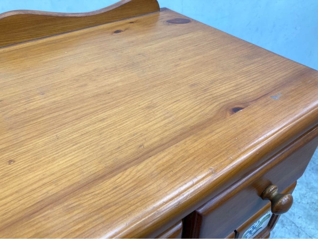 スペイン　バレンシア　パイン無垢材　ヴィンテージ　チェスト　木製キャビネット